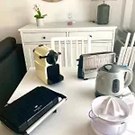 Luz De Conil Aire Acondicionado Y Wifi -solo Familias O Pareja- No Aceptamos Grupos- Conil De La Frontera