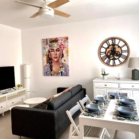 Luz De Conil Aire Acondicionado Y Wifi -solo Familias Y Parejas- Apartamento
