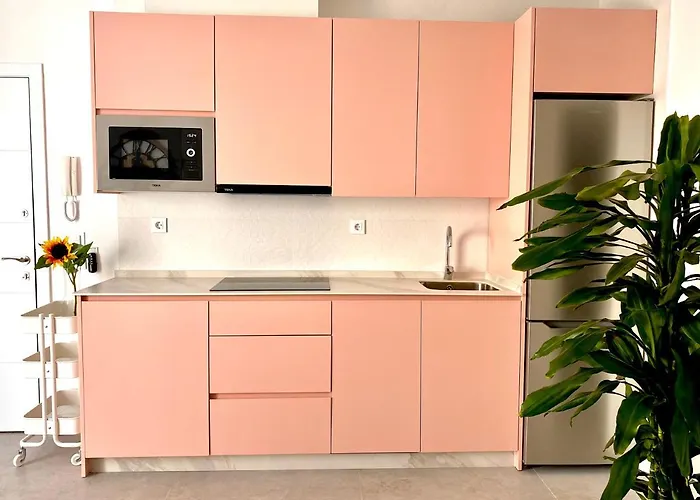 Apartament Luz De Conil Calefaccion Y Wifi -solo Familias O Pareja- No Aceptamos Grupos- Conil De La Frontera