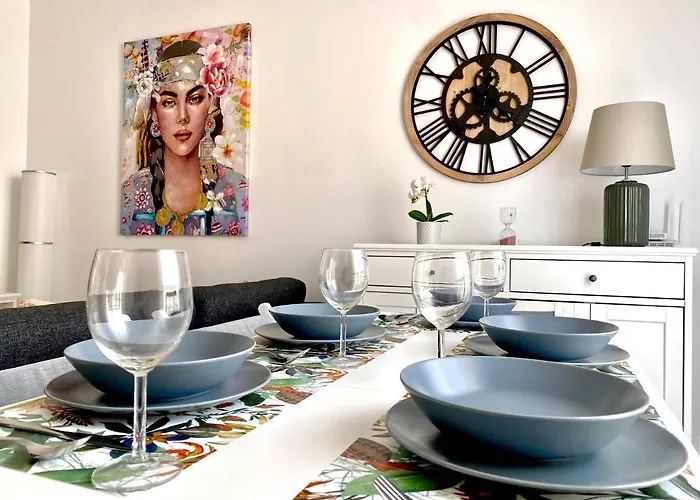 Luz De Conil Calefaccion Y Wifi -solo Familias O Pareja- No Aceptamos Grupos- Apartament