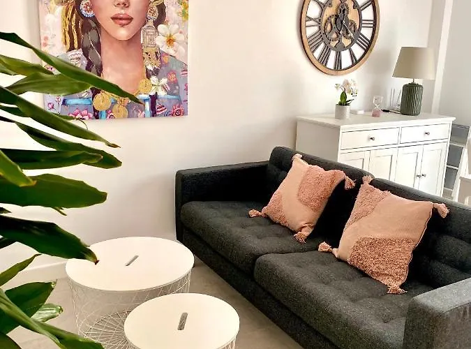 Luz De Conil Calefacción Y Wifi -solo Familias O Pareja- No Aceptamos Grupos- * Conil De La Frontera