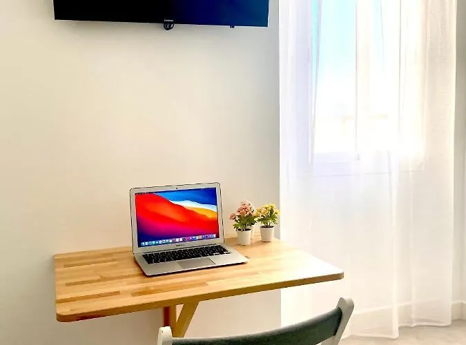 Luz De Conil Calefacción Y Wifi -solo Familias O Pareja- No Aceptamos Grupos- Apartamento *